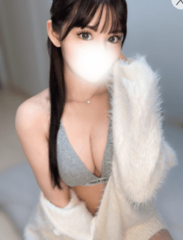 叶 ゆめ