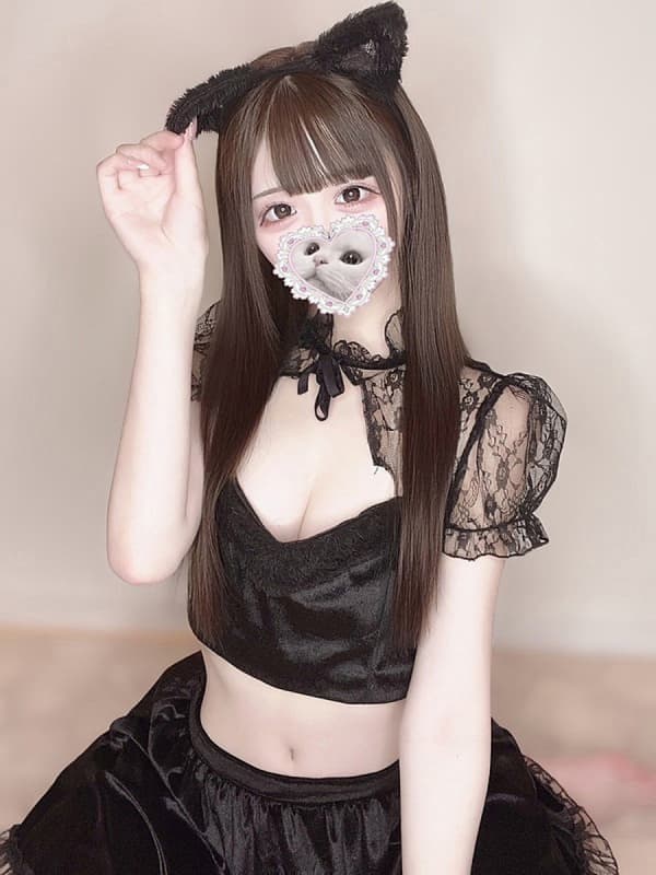 華渕えれの