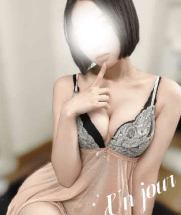 蓮見 まりさ