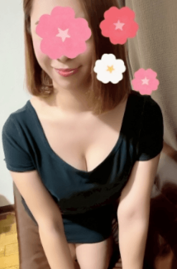 小林 えみり