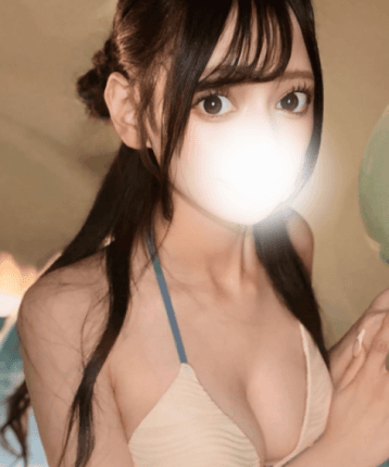 柚木 ふみ