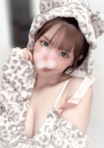 新堂 まお