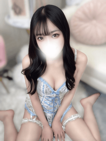 益田 もか