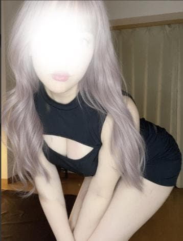 若月 みんと