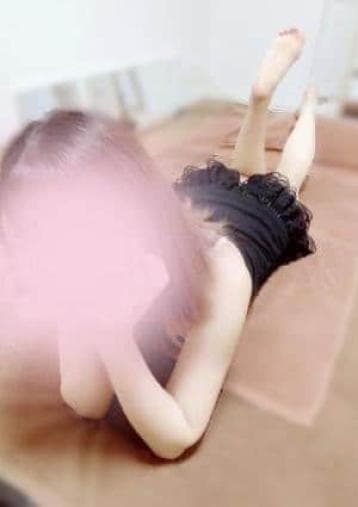 六花 まろん