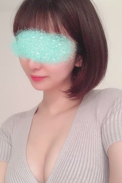 並木 ゆりあ