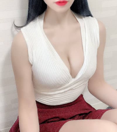 南 まりあ