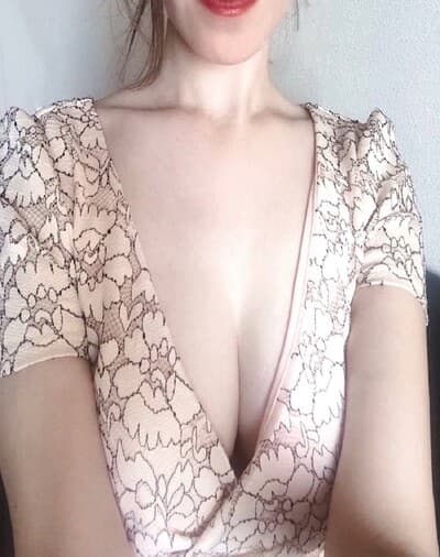 足立 おとは