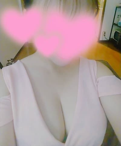 ナナミ