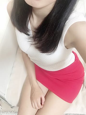 小西 すずね