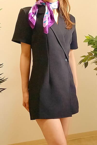夏目 さりな