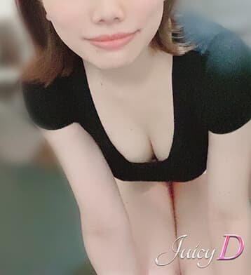 綾瀬 まなみ