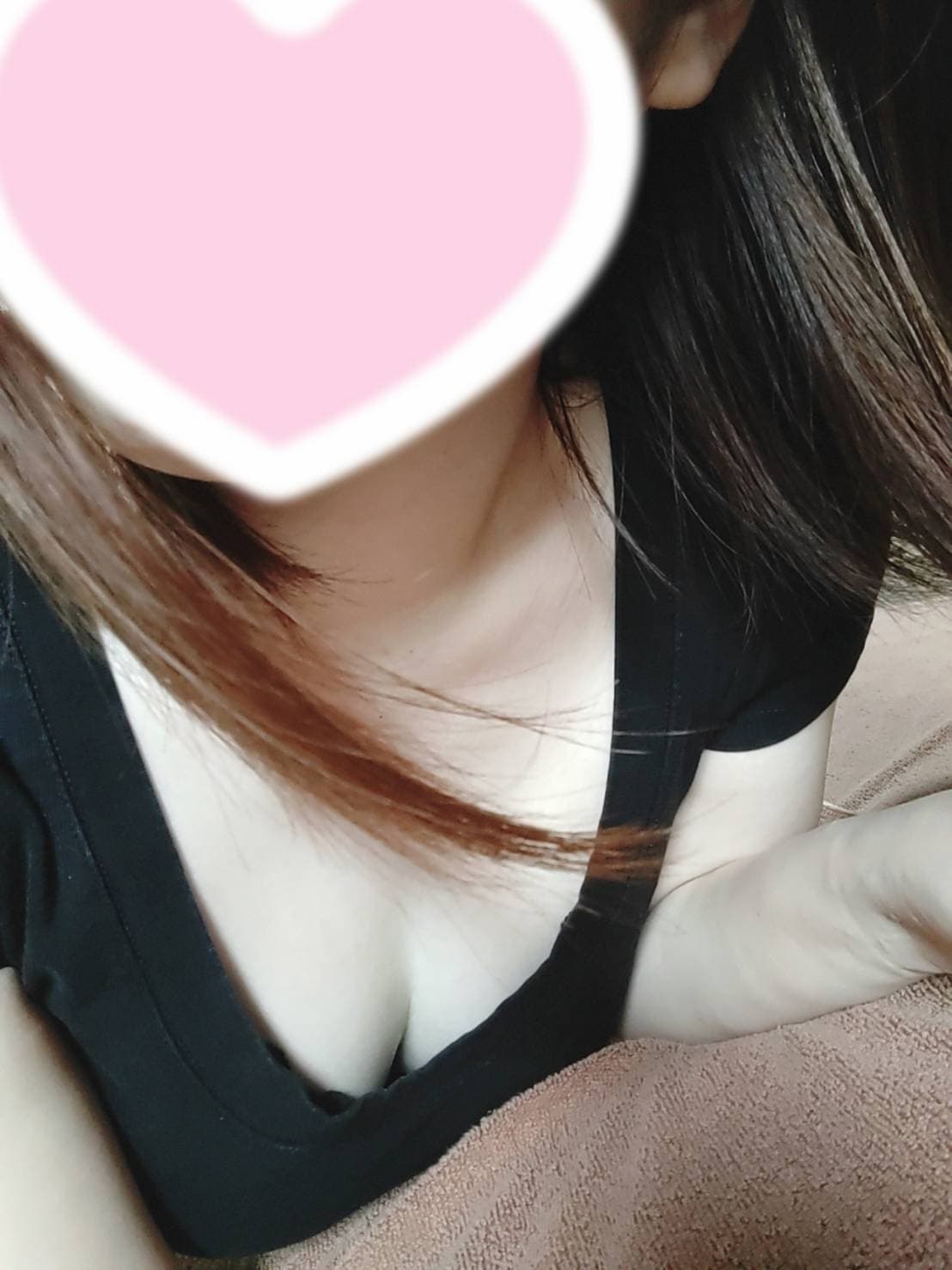 蕨 ゆい