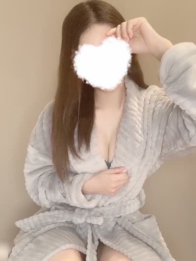 愛川 ゆめか