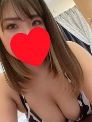 内もも みく